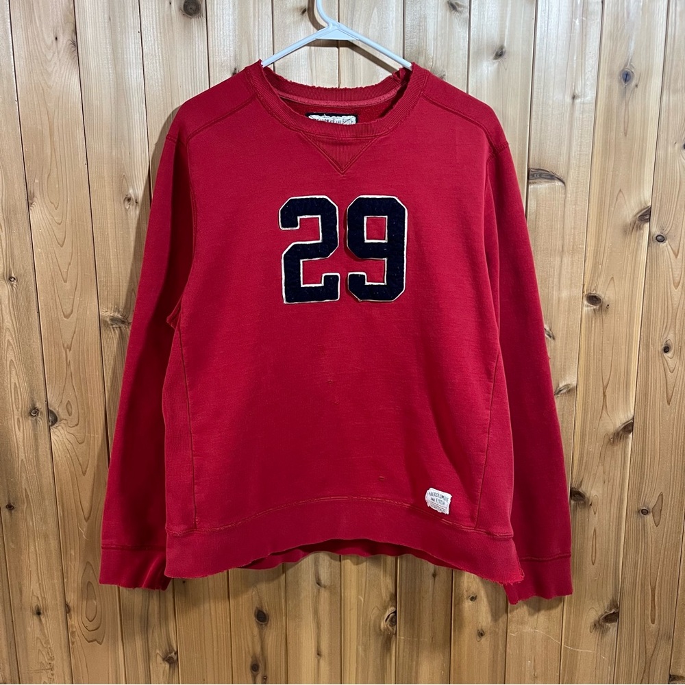 Vintage Abercrombie & Fitch 29 Crewneck Sweatshirt Distressed Red Men’s M